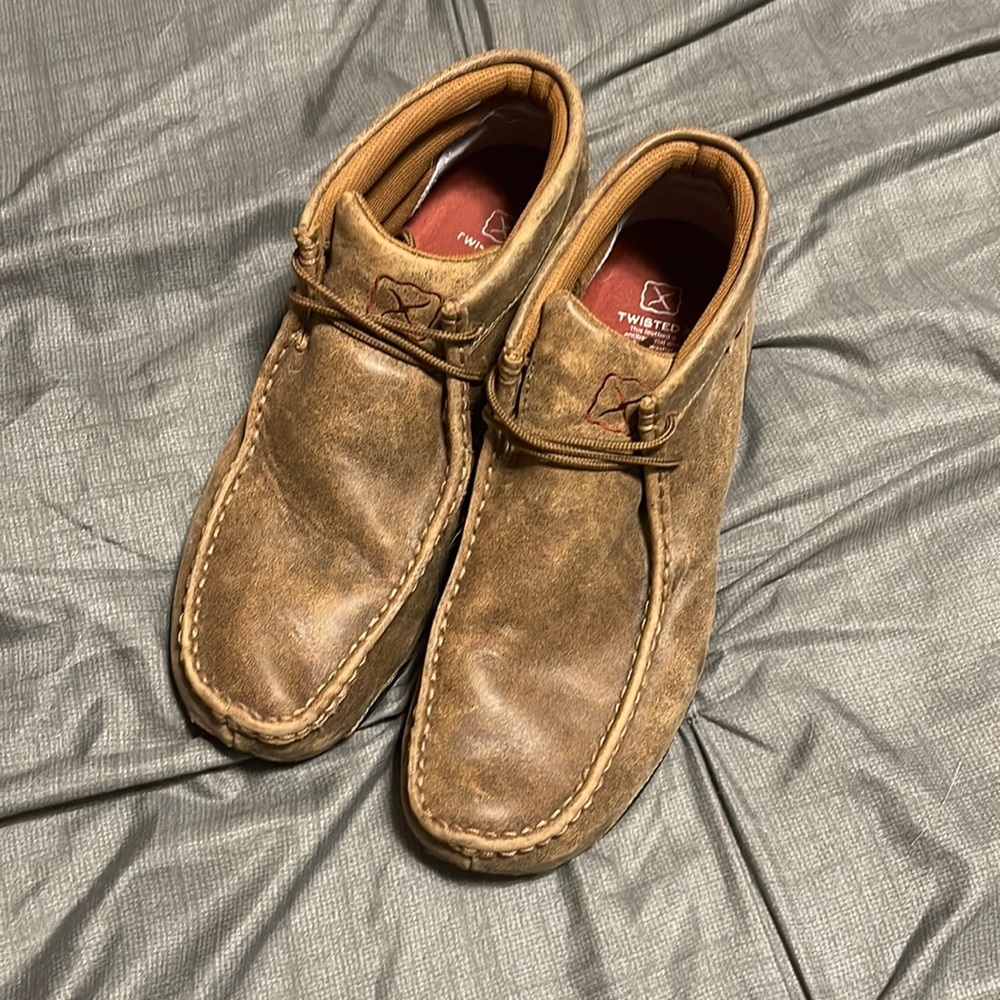 Twisted X chukka boots